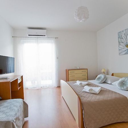 Apartments Rudi Lokva Rogoznica Εξωτερικό φωτογραφία