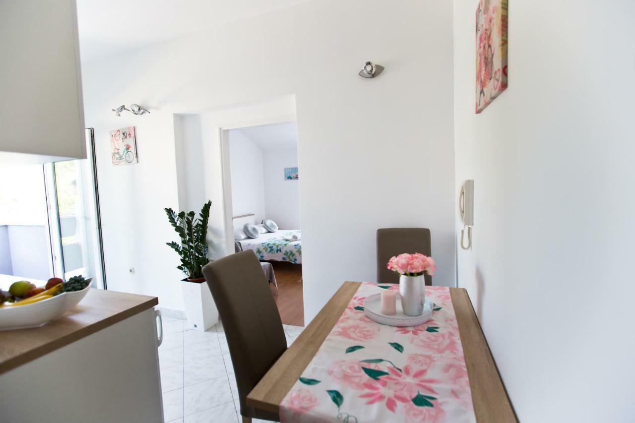 Apartments Rudi Lokva Rogoznica Εξωτερικό φωτογραφία